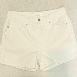 Old Navy High Waisted OG Straight Smooth Pocket White Denim Jean Short Women's 8